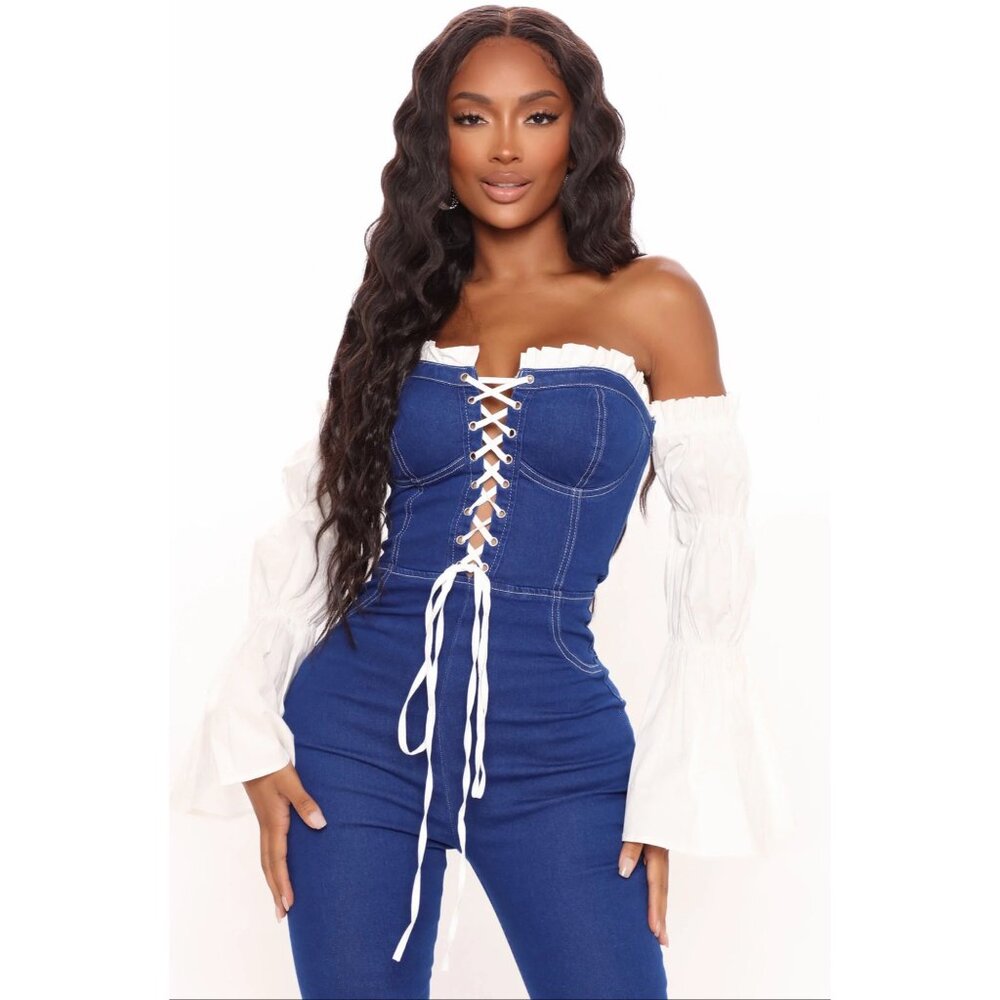 Fashion Nova ✦ Blue White Lace‑Up Denim Jumpsuit ✦ Off‑Shoulder High‑Slit L NWT - Picture 4 of 8